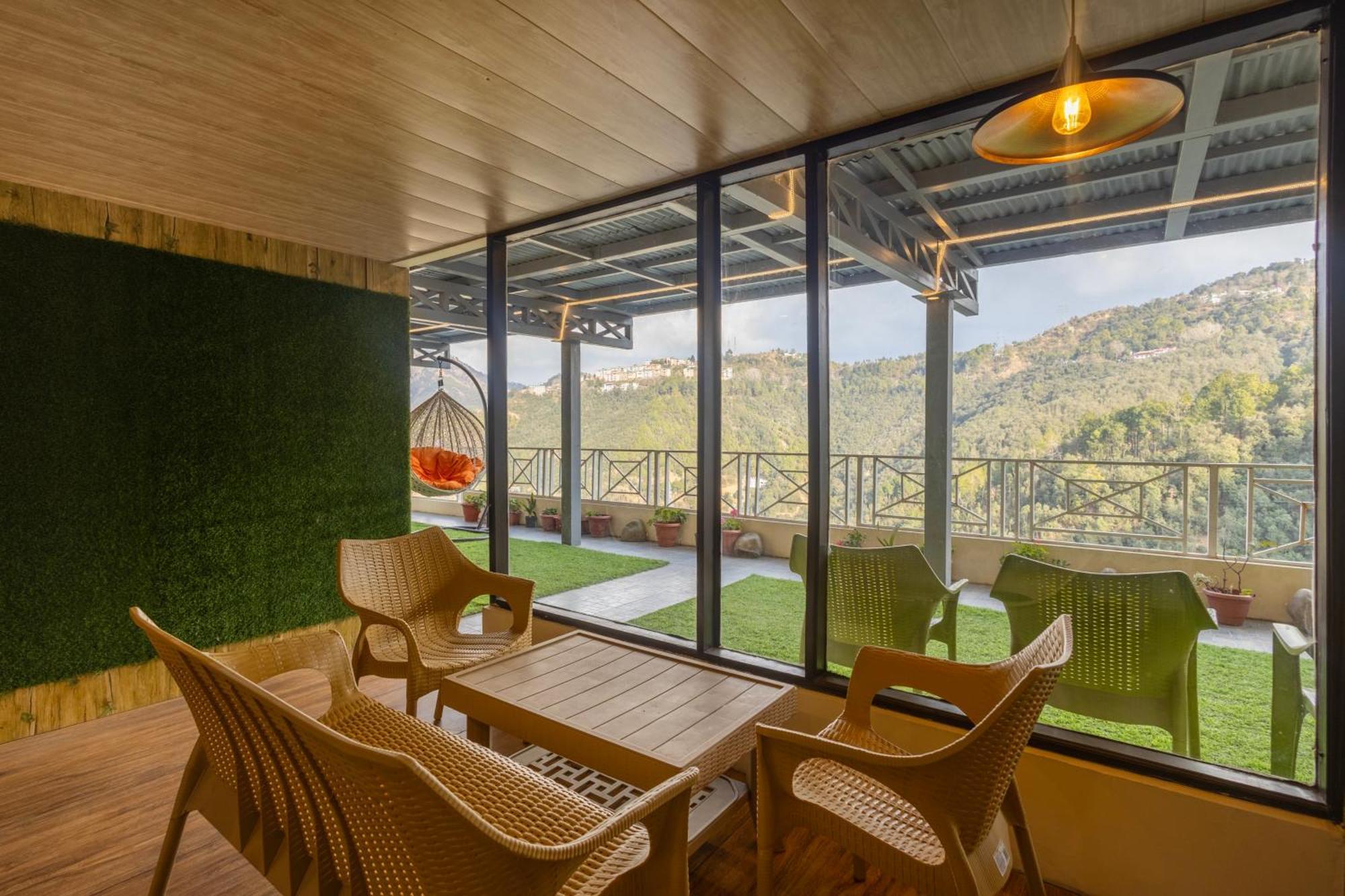 Treebo Lords Garden Glory With Valley View & Centralized Heating Shimla Eksteriør bilde