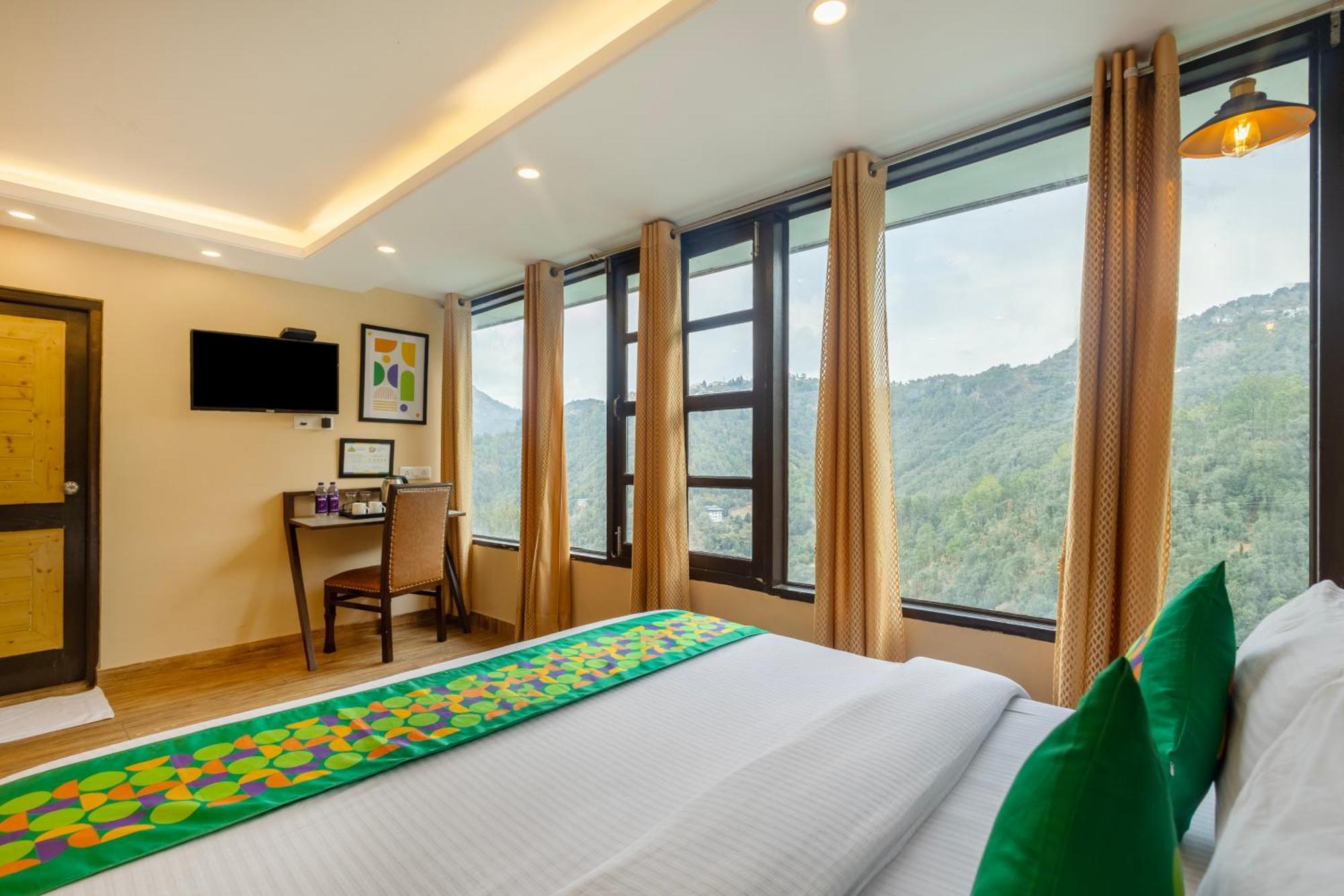 Treebo Lords Garden Glory With Valley View & Centralized Heating Shimla Eksteriør bilde