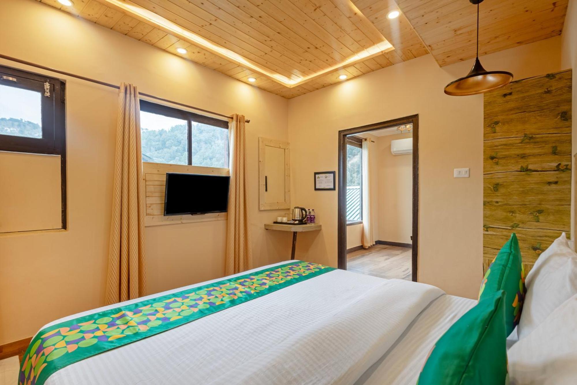Treebo Lords Garden Glory With Valley View & Centralized Heating Shimla Eksteriør bilde